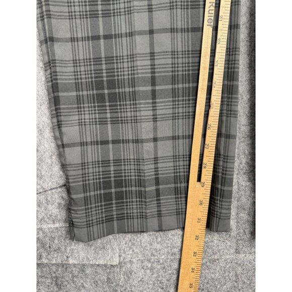 Nike Golf Pants Mens 36x32 Gray Plaid Straight Dri Fit‎ Tour Tech Tartan - Picture 7 of 7